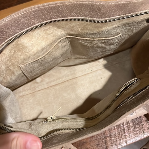 tan hammitt bag - Picture 5 of 7